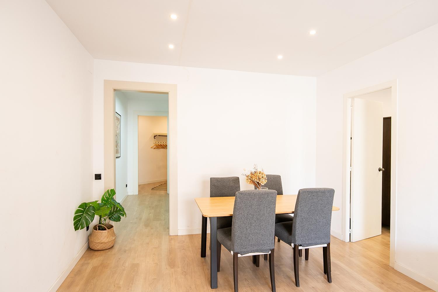 Beautiful Apartment With Terrace In Барселона Экстерьер фото
